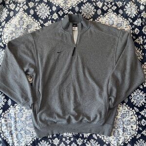 Nike Men's Charcoal Zip-Up Sweater. Super baggy, comfortable and New!